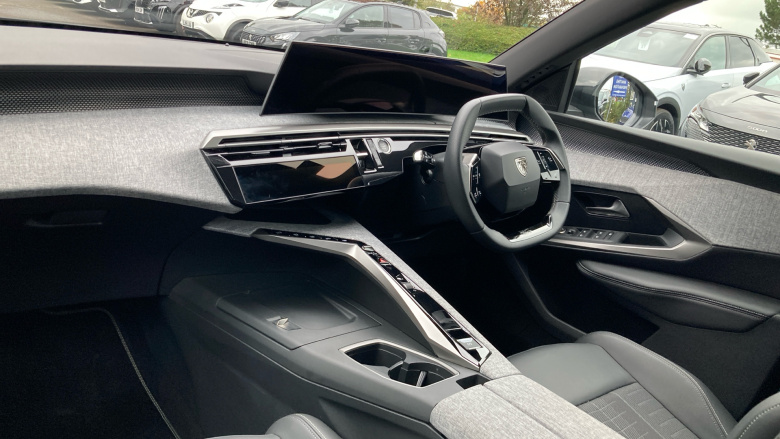 Peugeot 5008 1.2 Hybrid 136 GT 5dr e-DSC6 Petrol Estate